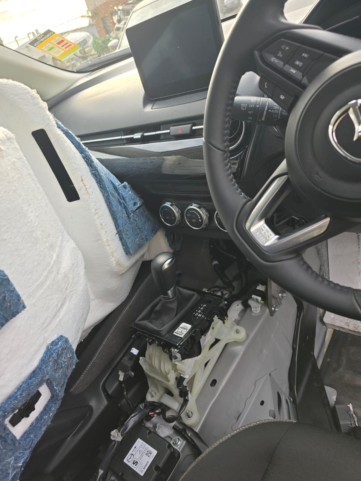 2024 Mazda Cx3 Right Rear Door Sliding View Auto part Right Rear Door Sliding Mazda Cx3 2024