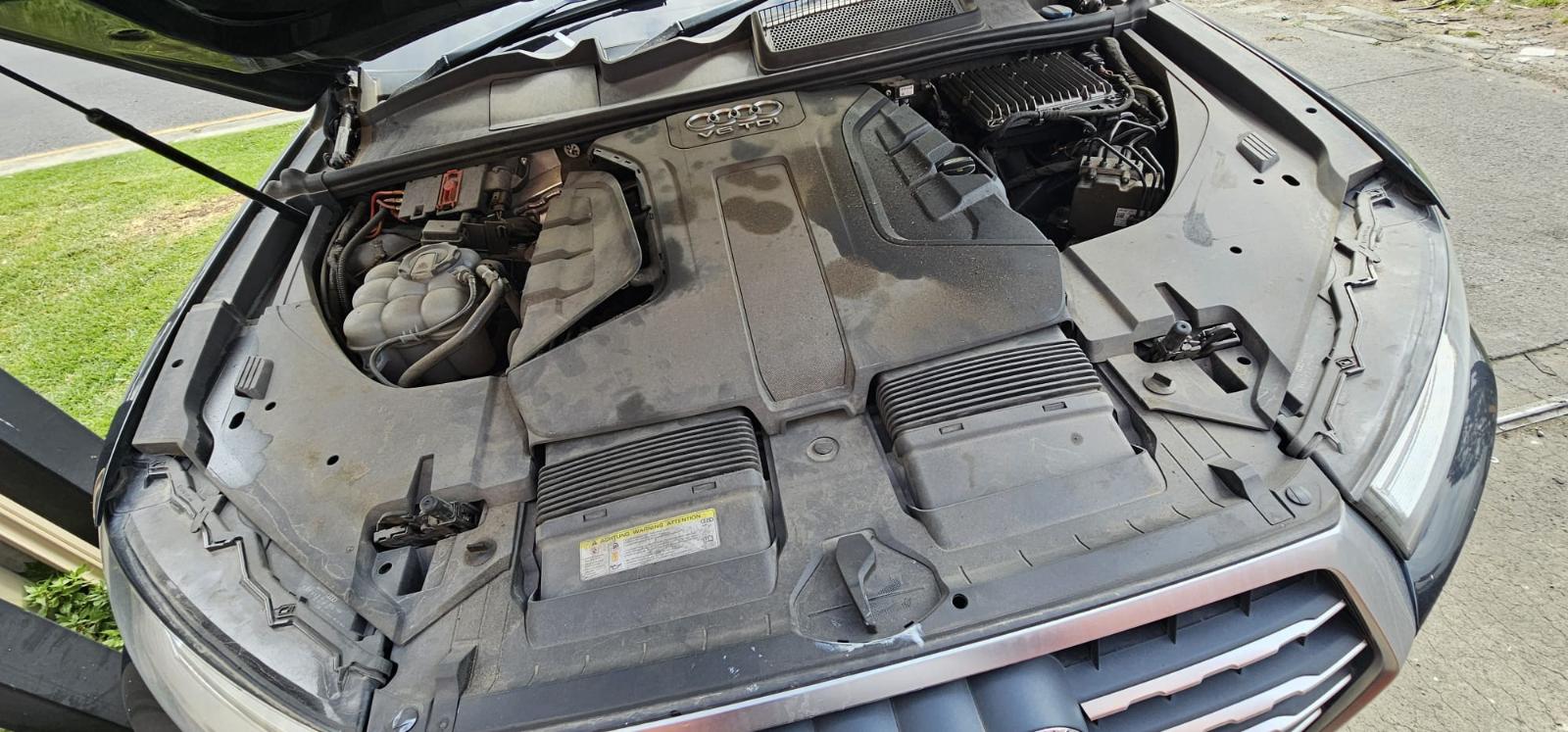 2017 Audi Q7 Left Rear Door/Sliding View Auto part Left Rear Door/Sliding Audi Q7 2017